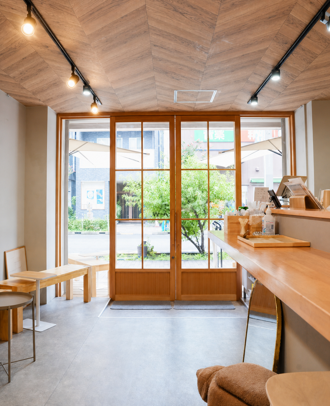 TAW. interior